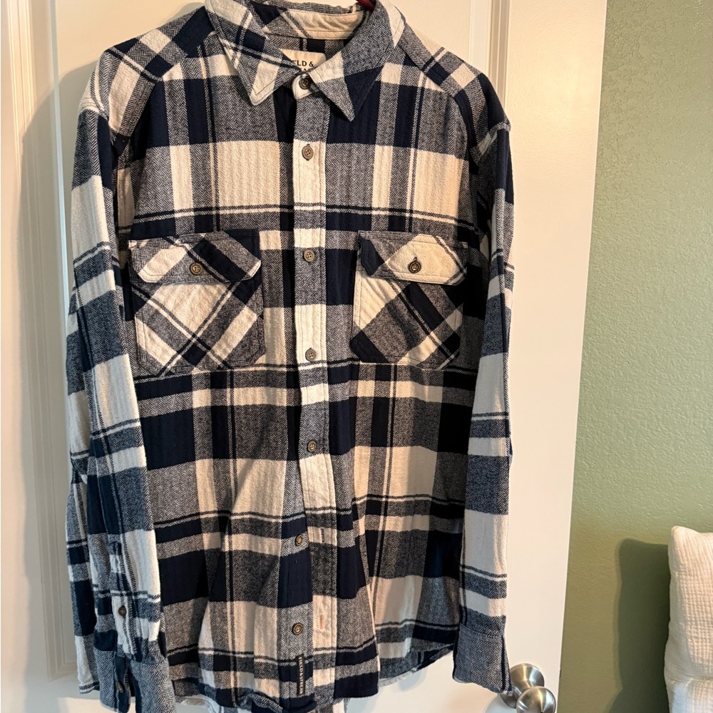 Field & Stream Navy and White Checkered Shirt